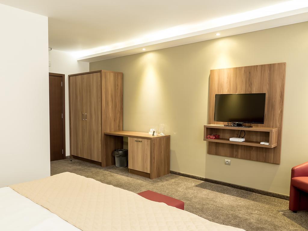Hotel Calipso Hotel Σόφια Εξωτερικό φωτογραφία
